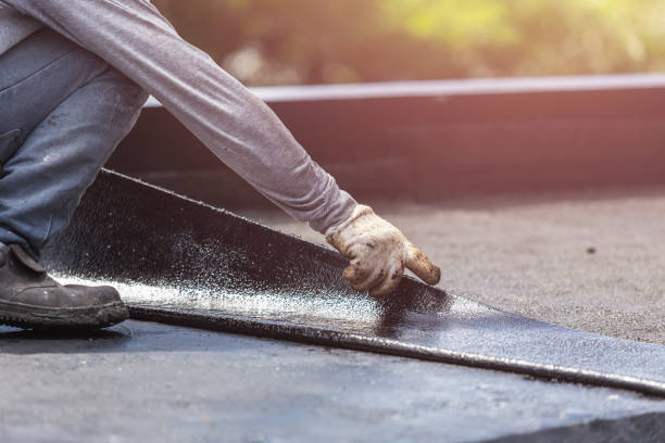 Professional Crawl Space Encapsulation technician working in Huntertown, IN